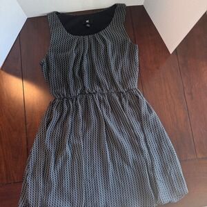 iZ Byer Women's Sleeveless Black & White Geo Print Dress Size‎ Large